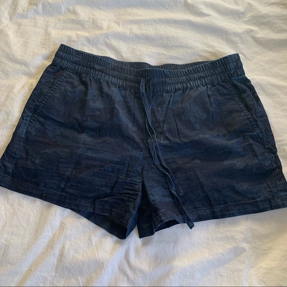 Calvin Klein Navy Blue Camo Shorts - Picture 1 of 4